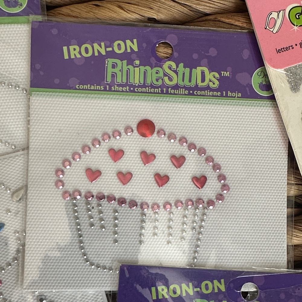 Iron-On Rhinestud Designs - Picture 5 of 6